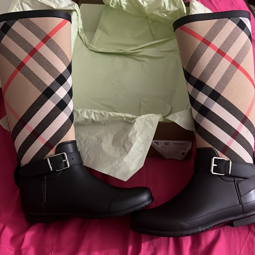 Burberry Rain Boots - Picture 2 of 8